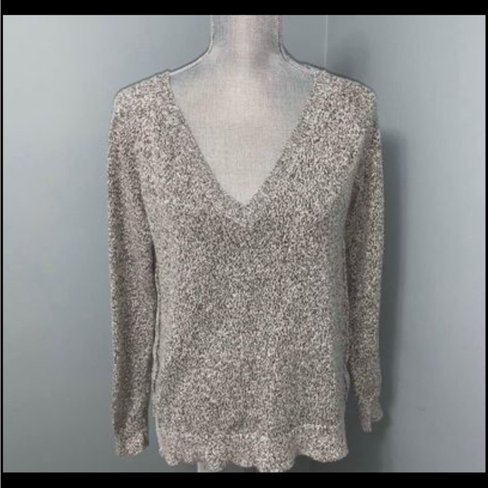 ROOTS woman’s grey v-neck sweater long sleeve office wear women’s size XS